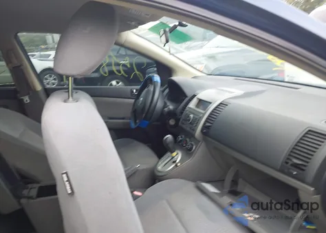 2008 Nissan Sentra 2.0S z USA, uszkodzony, nr VIN 3N1AB61E18L712174